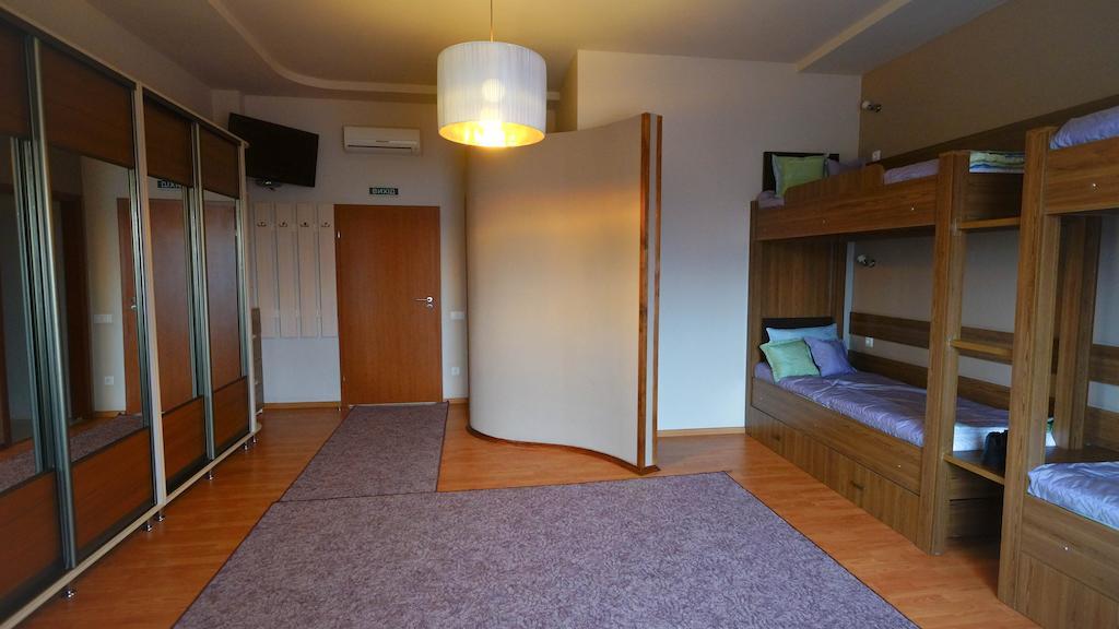 City Hostel Panorama Uzhhorod Quarto foto